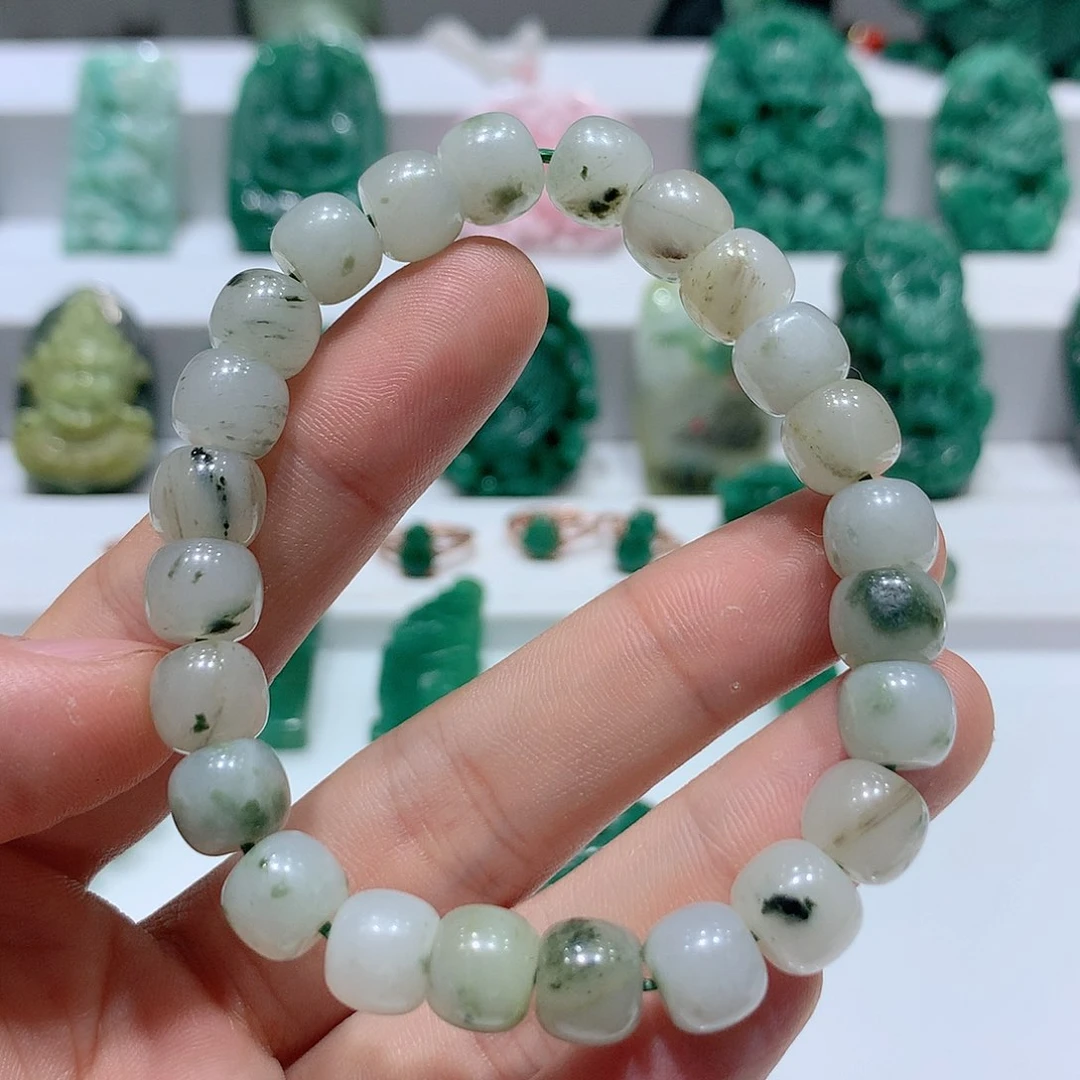 独山玉挂件未镶嵌