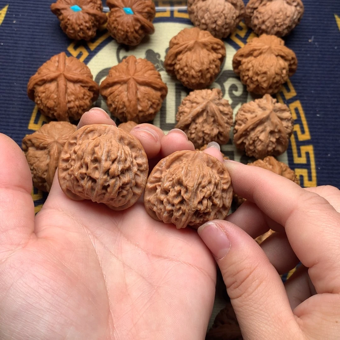 文玩核桃吊坠天地36