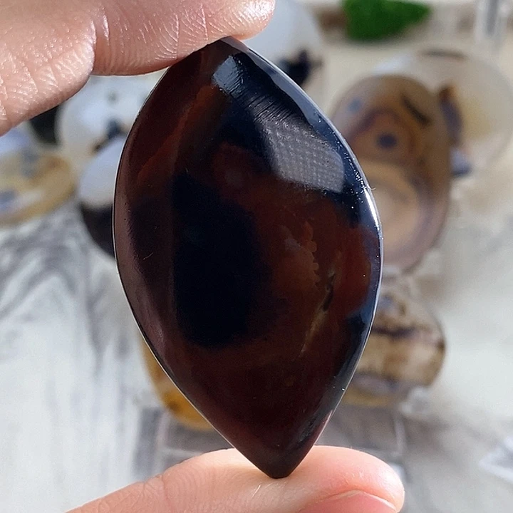 玛瑙/玉髓颈饰未镶嵌