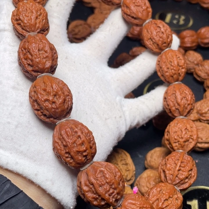 手串文玩核桃红皮粗筋麻花纹手持