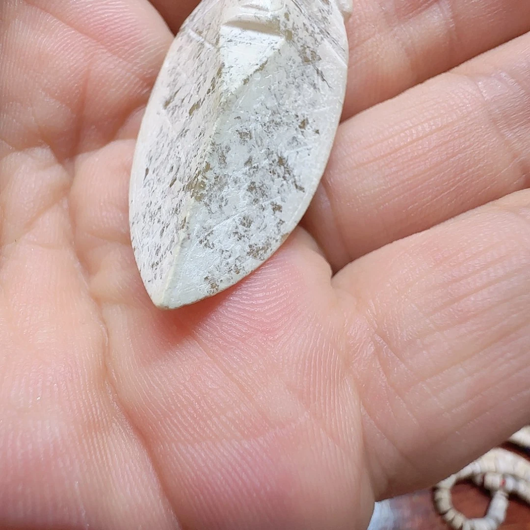 山***仏和田玉（糖玉）未镶嵌车挂