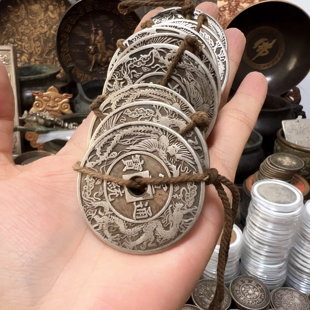 金属复古风格摆件