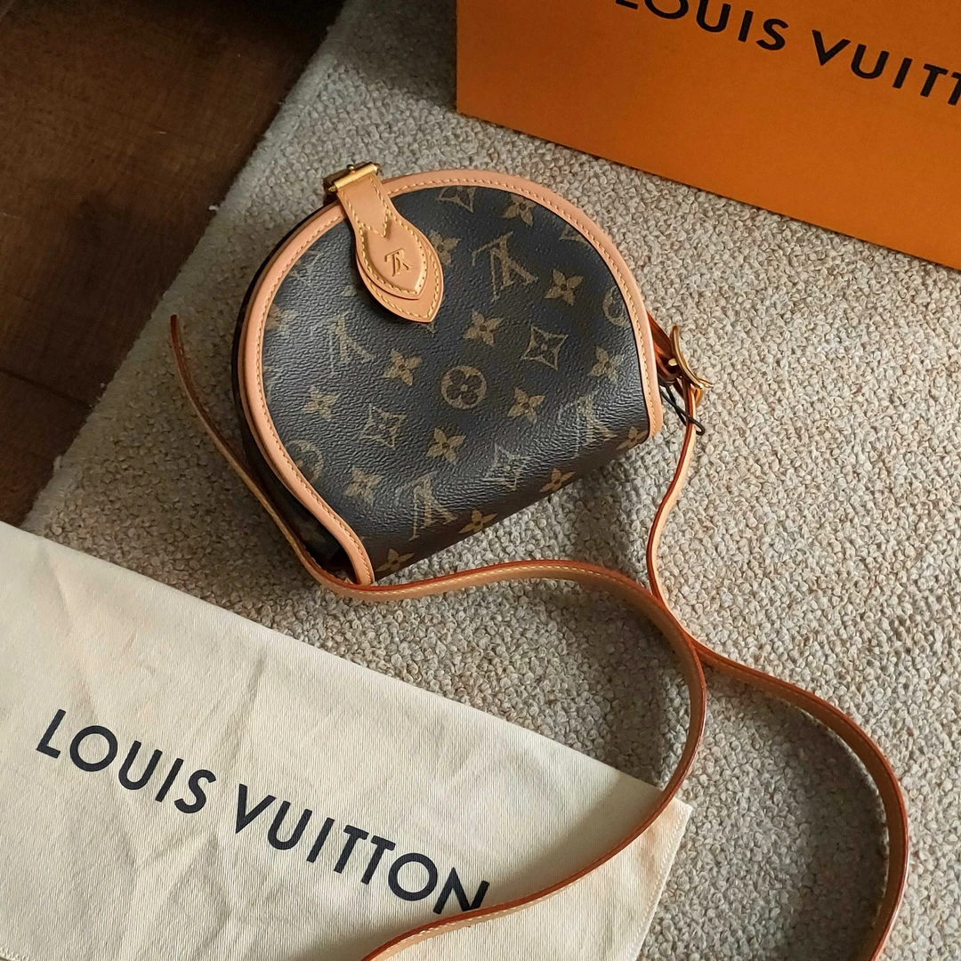 95新 LouisVuitton/路易威登 棕色老花tambourin马鞍斜挎包39631