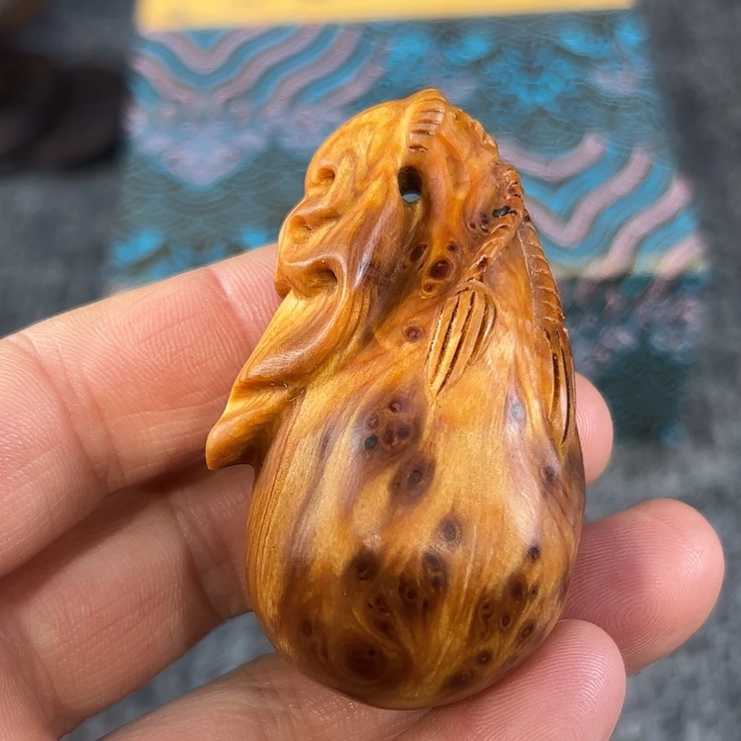 崖柏太行崖柏精品独根坨子玉化瘤花钱袋