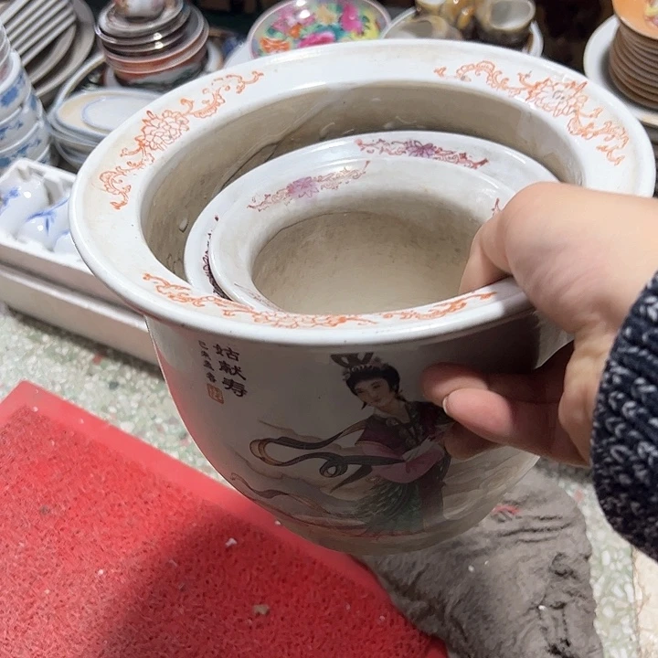 红陶珍*。。。。。。。。。。