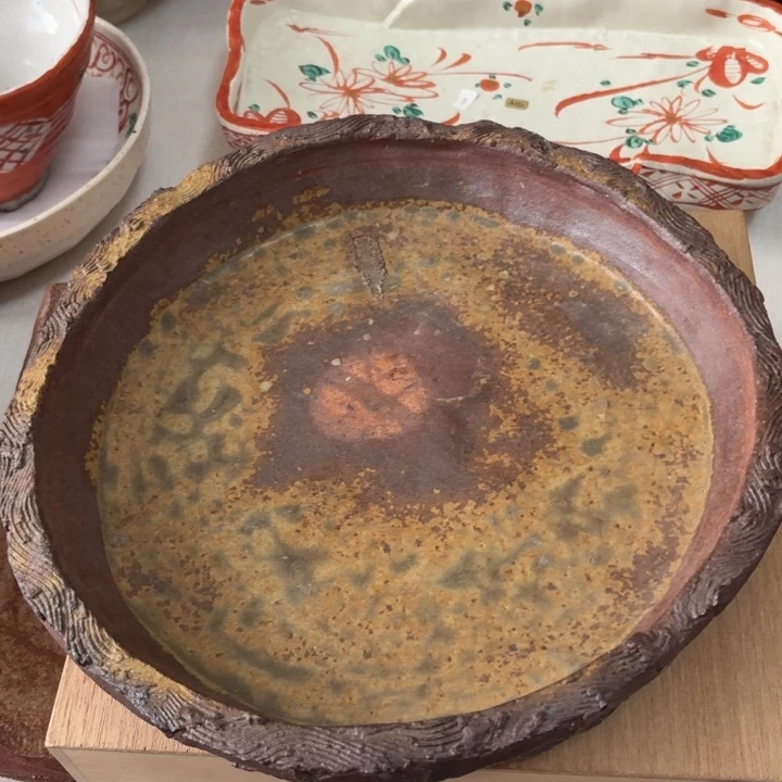 壶承的日式陶瓷一个