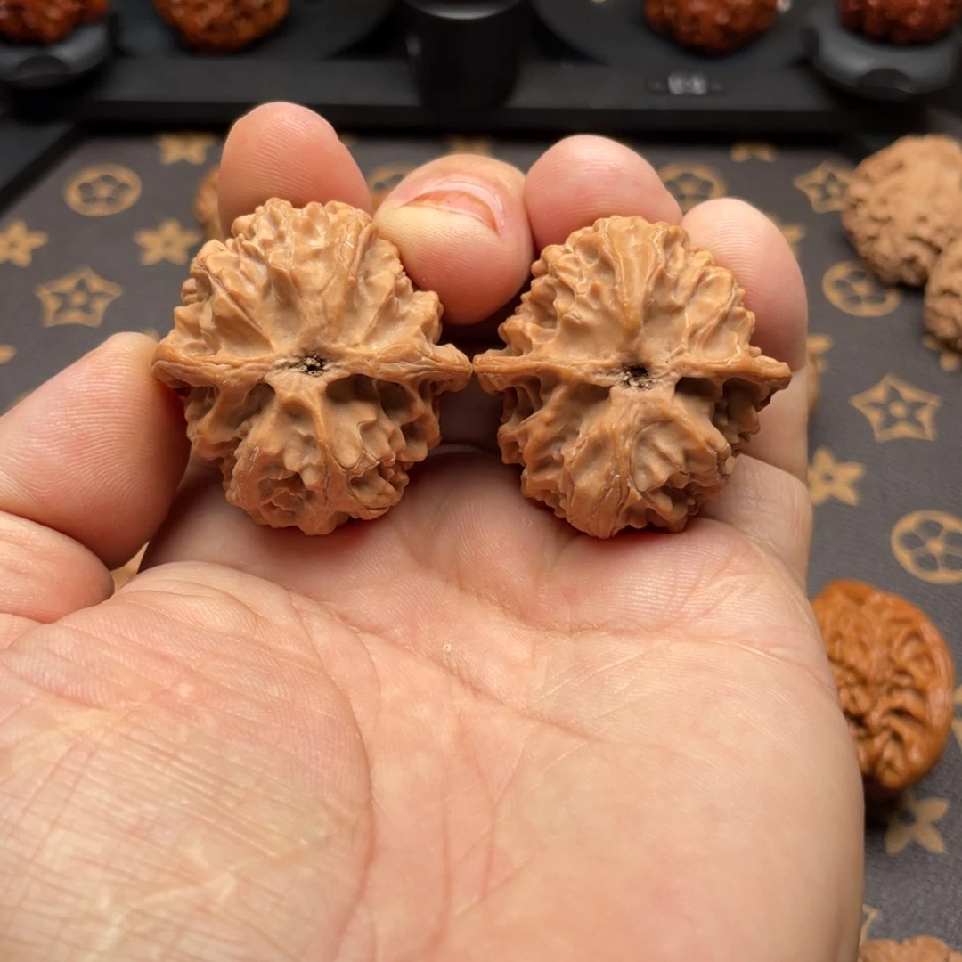 吊坠文玩核桃苹果园