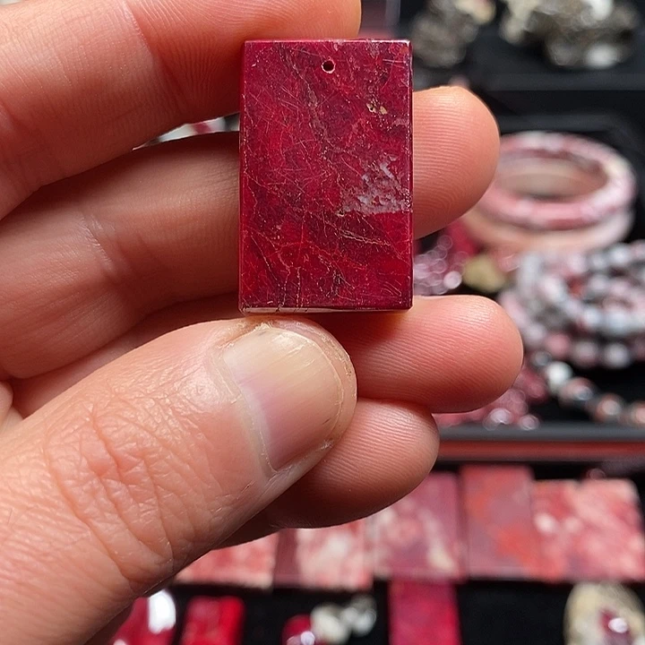 天然辰砂天然朱砂原矿无事牌 26.7克