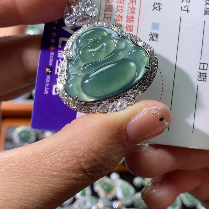 【闪购商品】翡翠颈饰未镶嵌天然