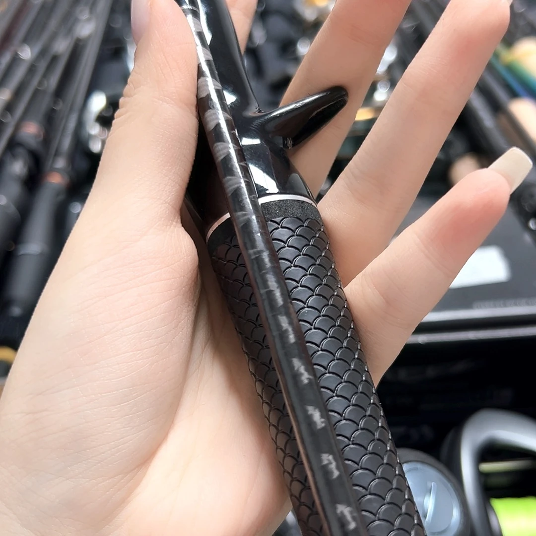 E***n铝合金3.8m枪兵路亚竿，线