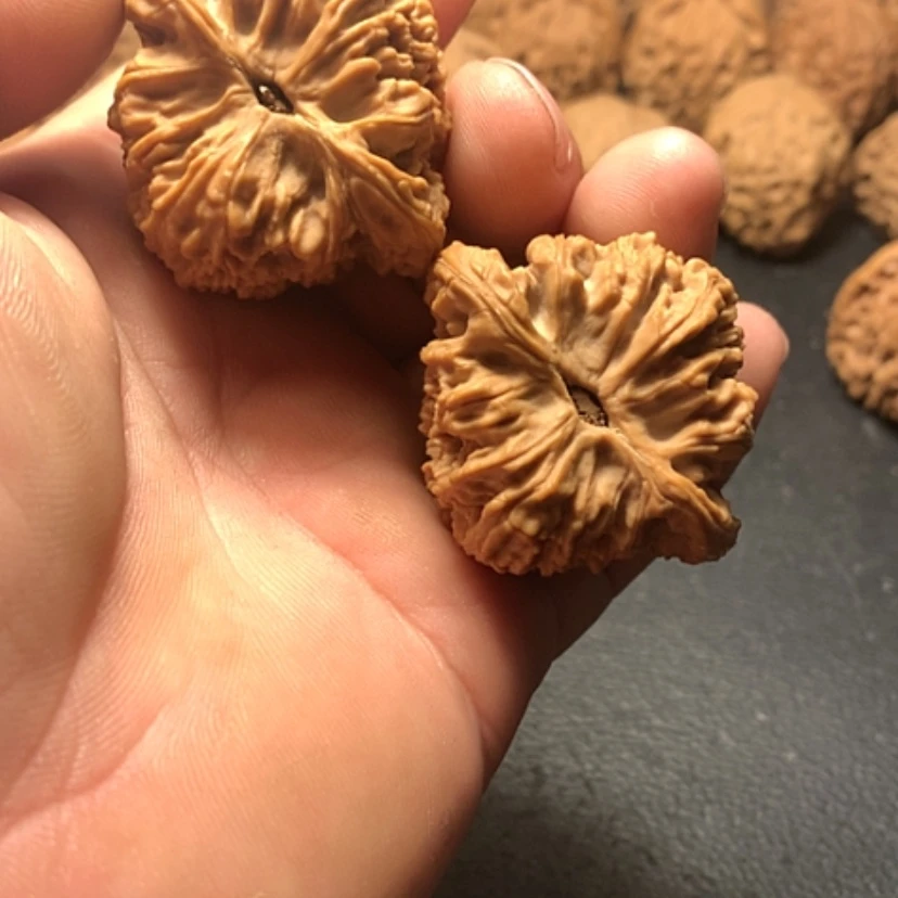 【闪购商品】文玩核桃把件g*南疆