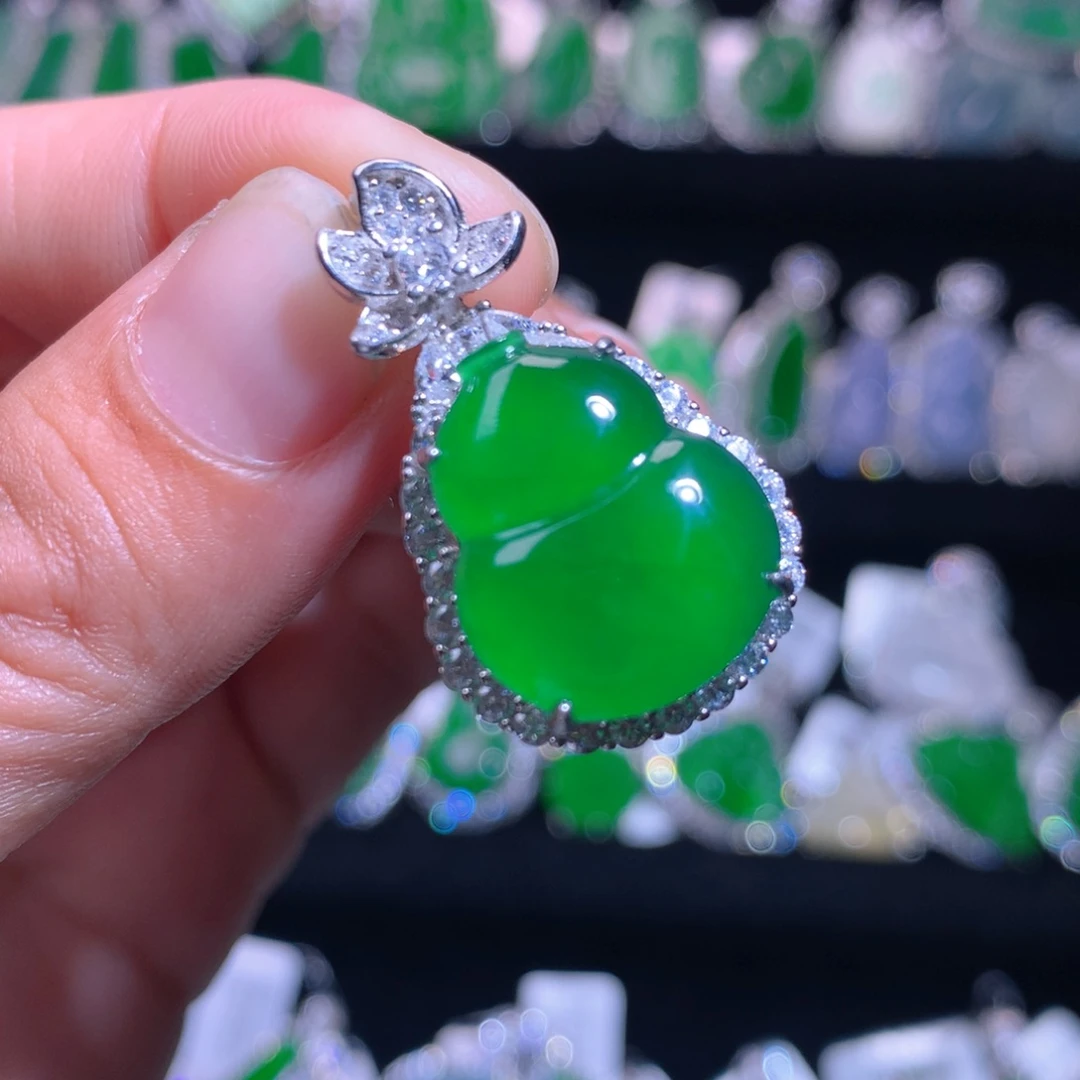 【闪购商品】颈饰银S925镶嵌翡翠天然翡翠