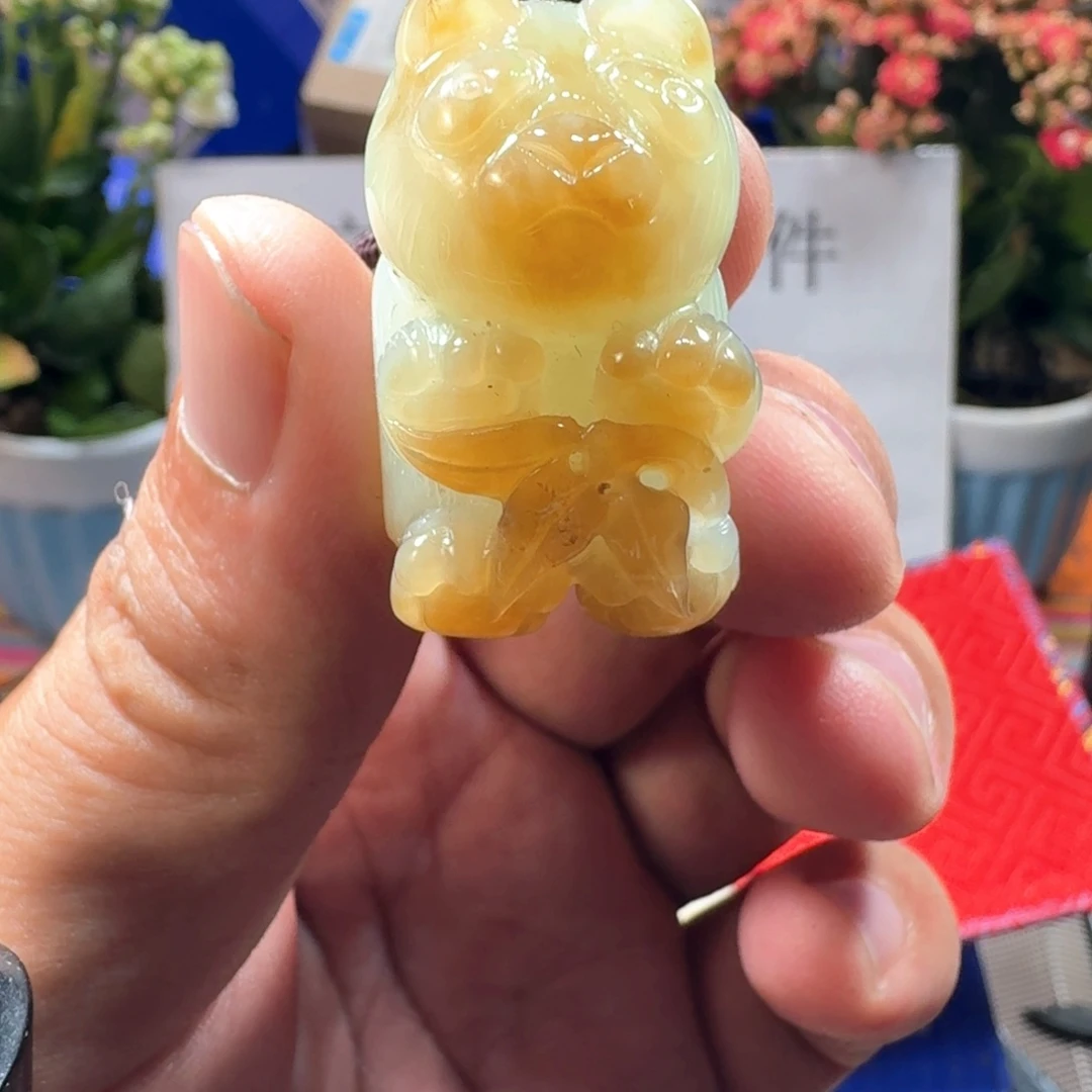 和田玉（糖玉）未镶嵌颈饰