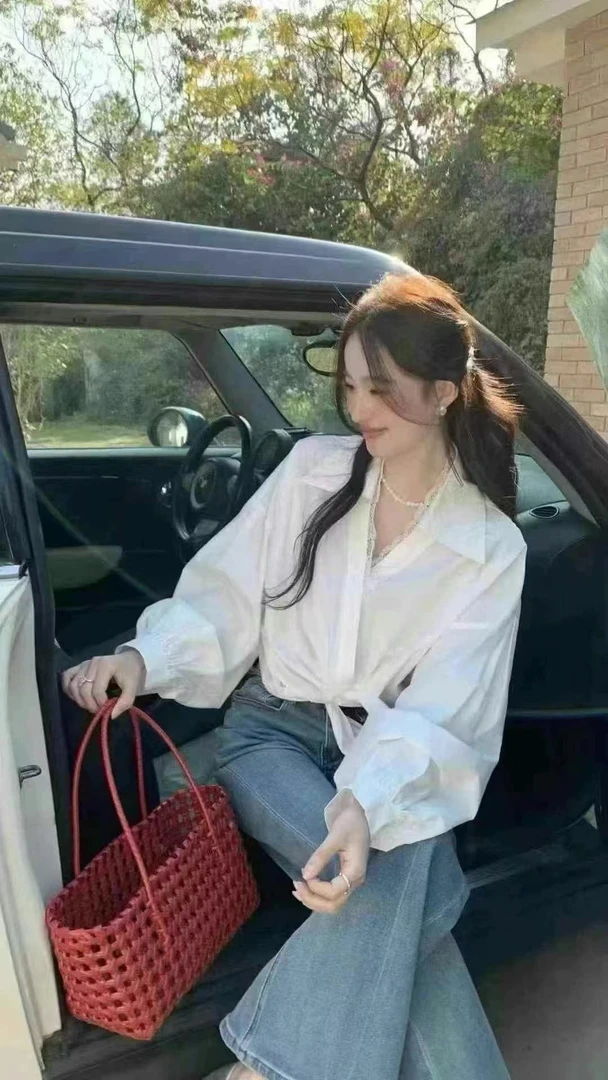 设计感十足衬衣小仙女必备衬衫长袖白色时尚休闲百搭夏季连帽
