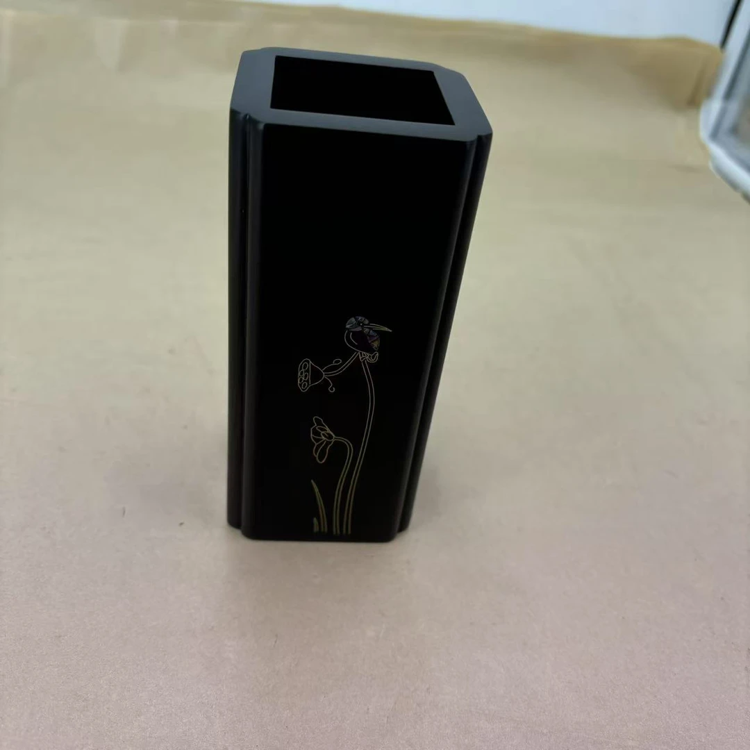 ZGT 正方莲藕笔筒直径5.5高13  XL3032