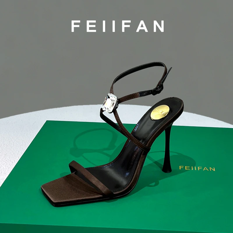 一字带凉鞋女2025夏季新款细跟外穿气质绝美高跟鞋3827