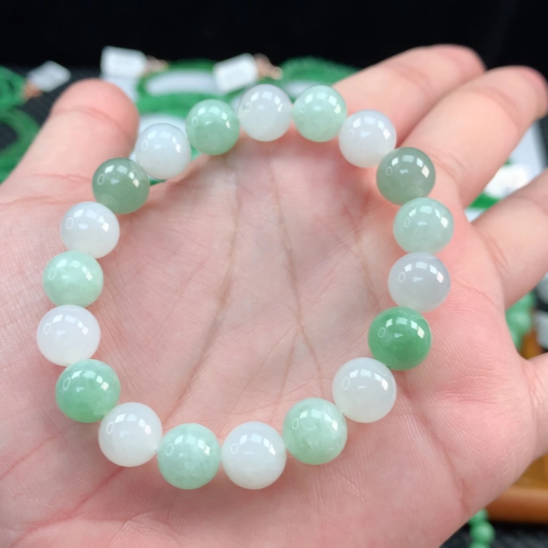 翡翠手链未镶嵌翡翠