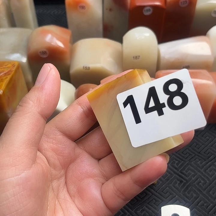 老挝石壹*老挝保利石印章