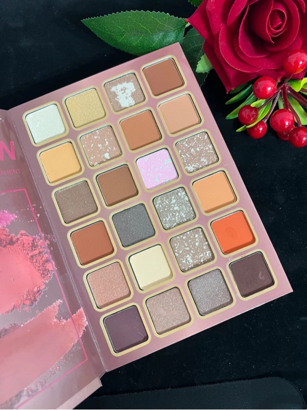 高级5层彩妆书 眼影 彩虹 修容 高光