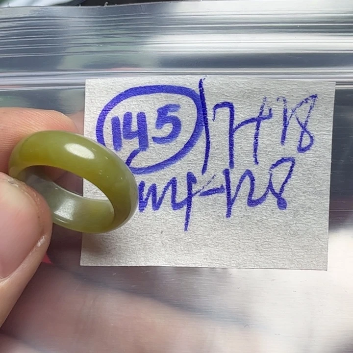 定制翡翠未镶嵌明天