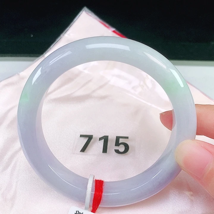 翡翠未镶嵌手镯61.5