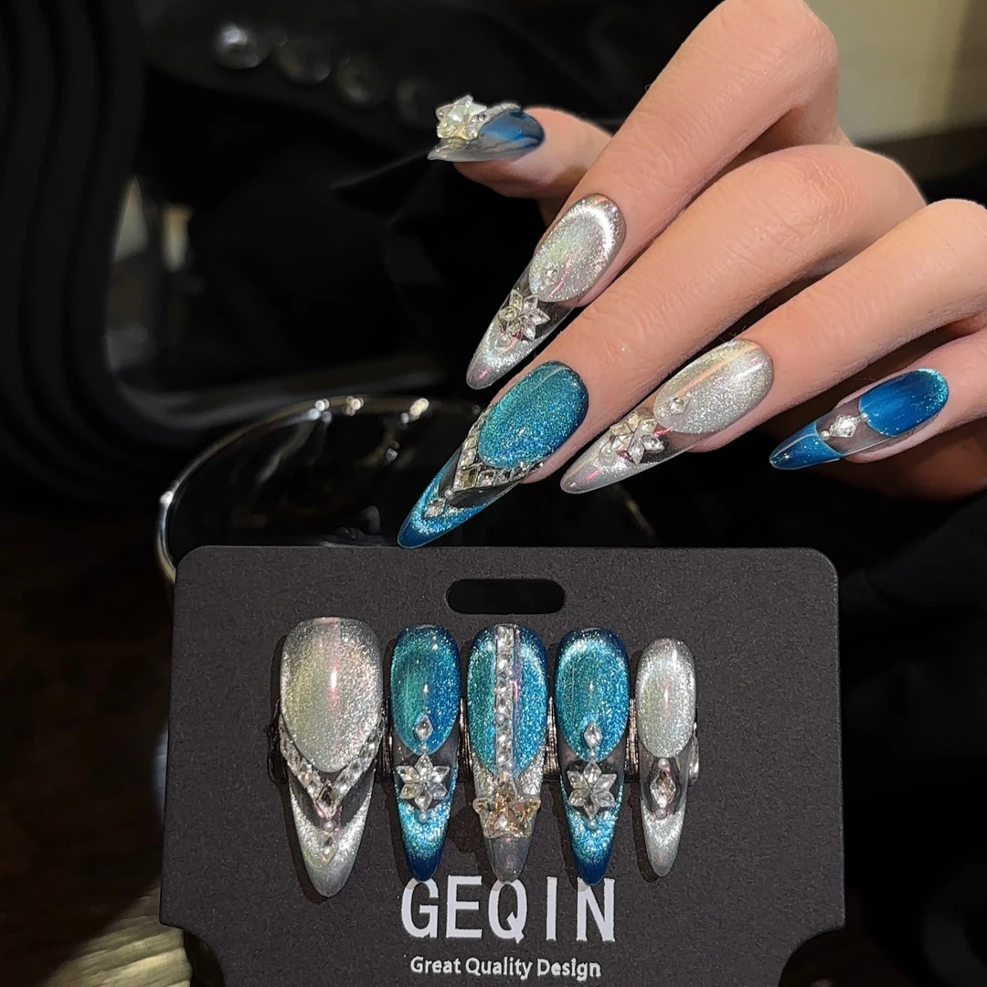 GEQIN【蓝姬】赛博朋克风蓝白猫眼跳色锆石拼钻链东洲钻奢华穿戴甲