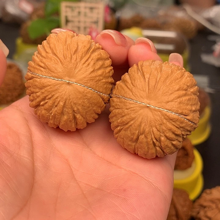 文玩核桃吊坠35猴头