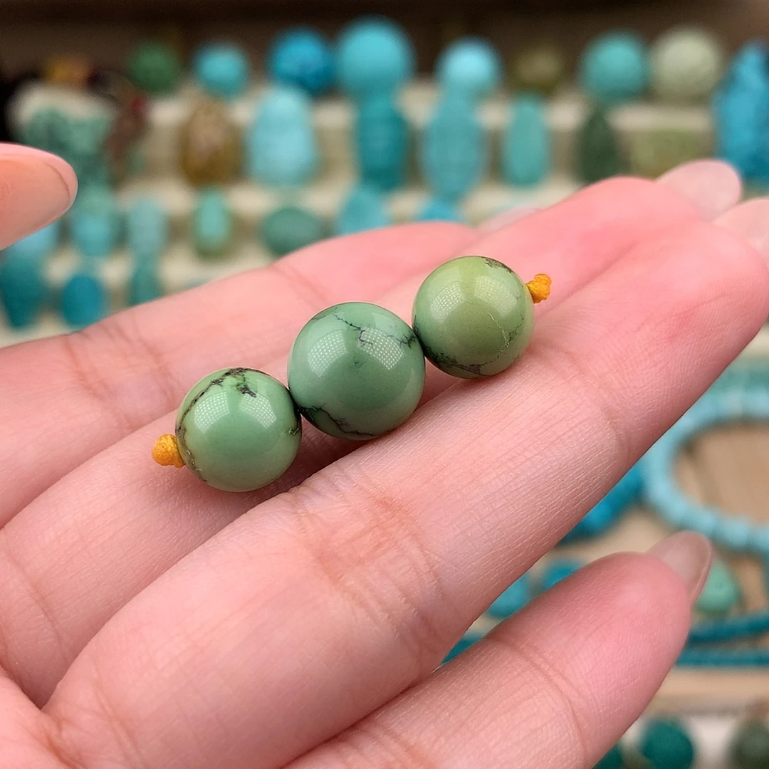 未镶嵌绿松石珠宝奇石