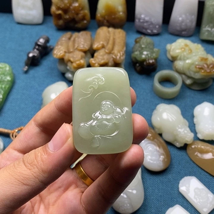 未镶嵌和田玉挂件