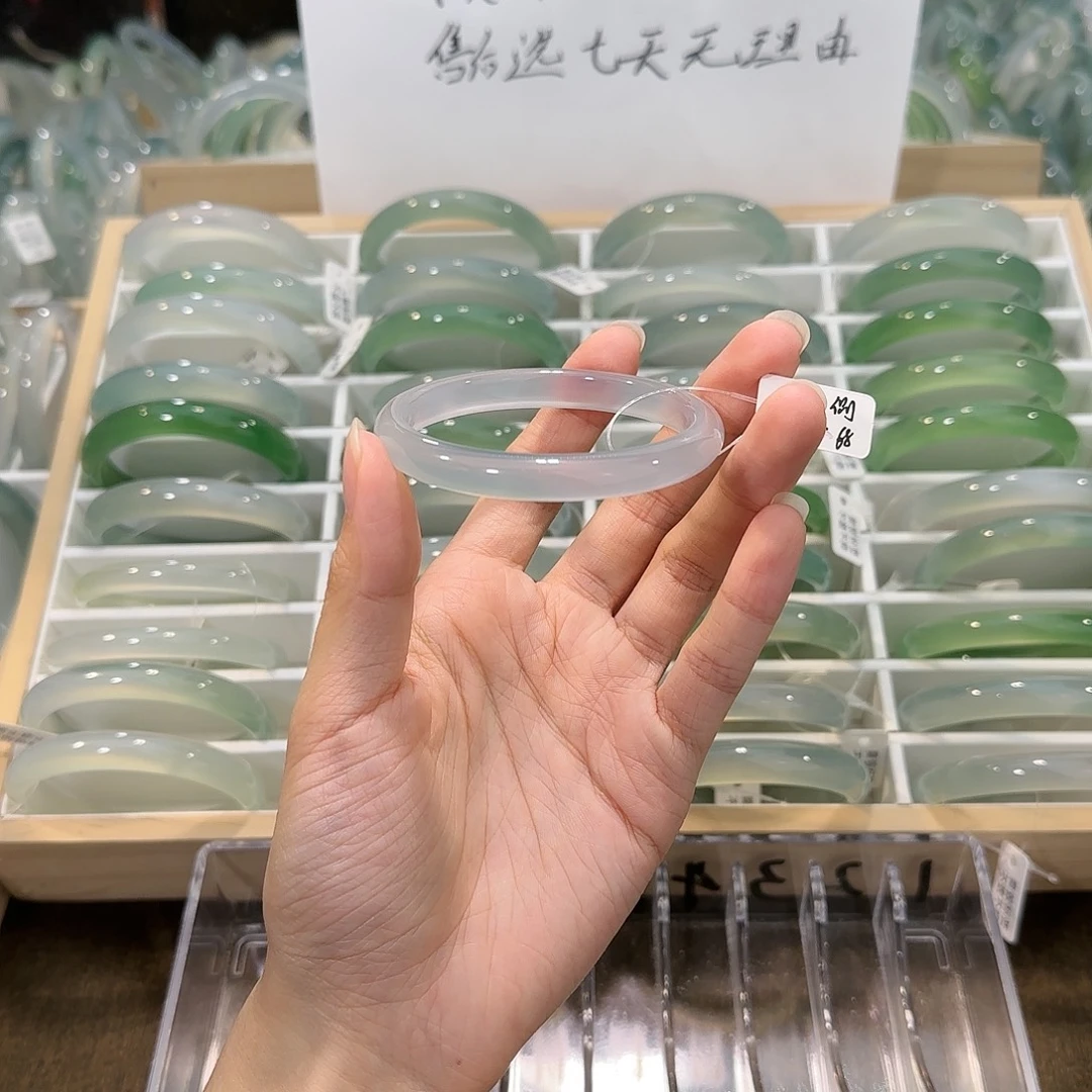 玛瑙/玉髓未镶嵌手镯圈口55.1