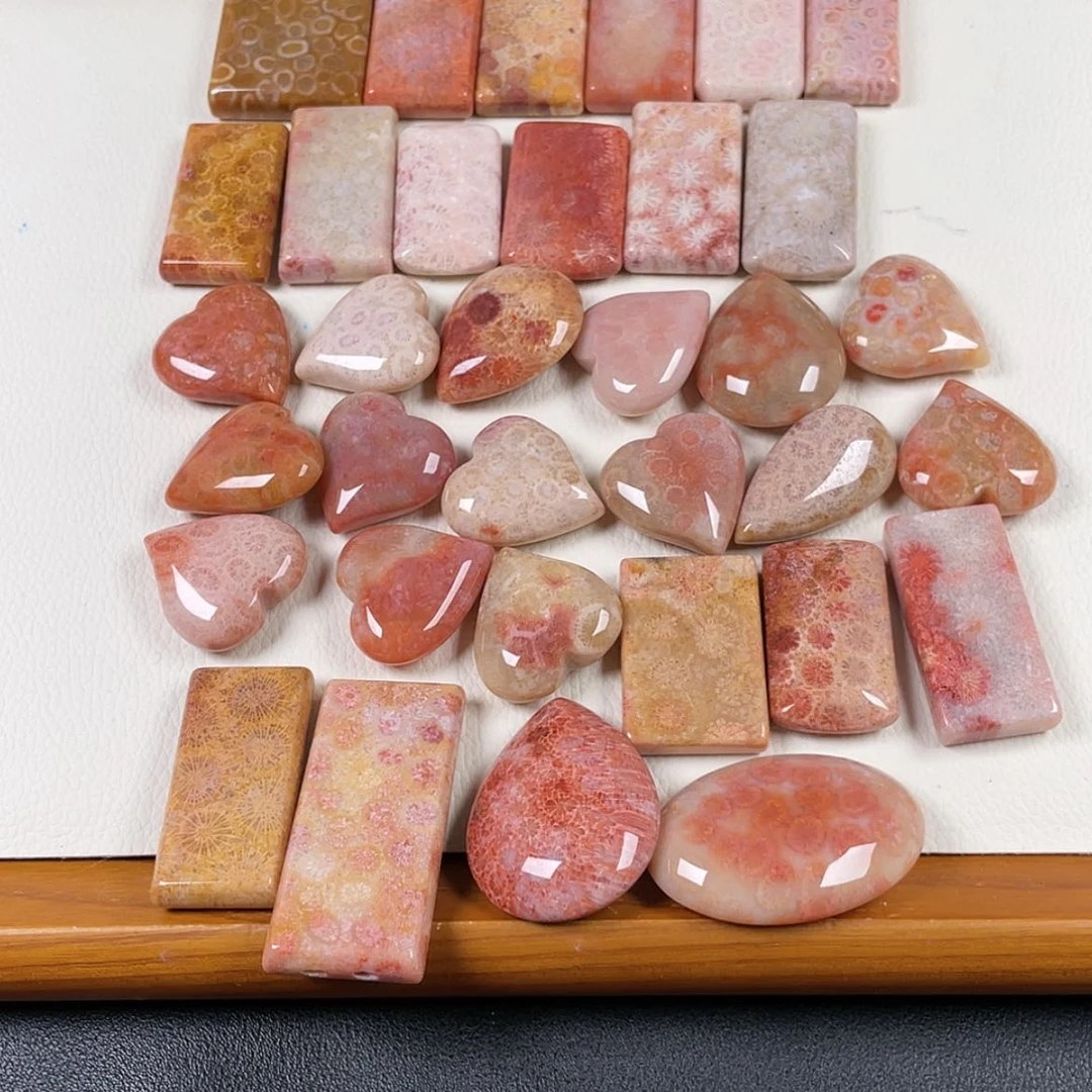 【闪购商品】硅化玉吊坠(赠链)未镶嵌Q****₄