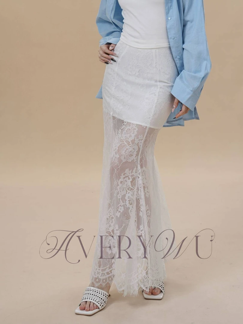 老吴的衣橱 长裙蕾丝薄款自然腰拼接半身裙白色高腰休闲风GU09