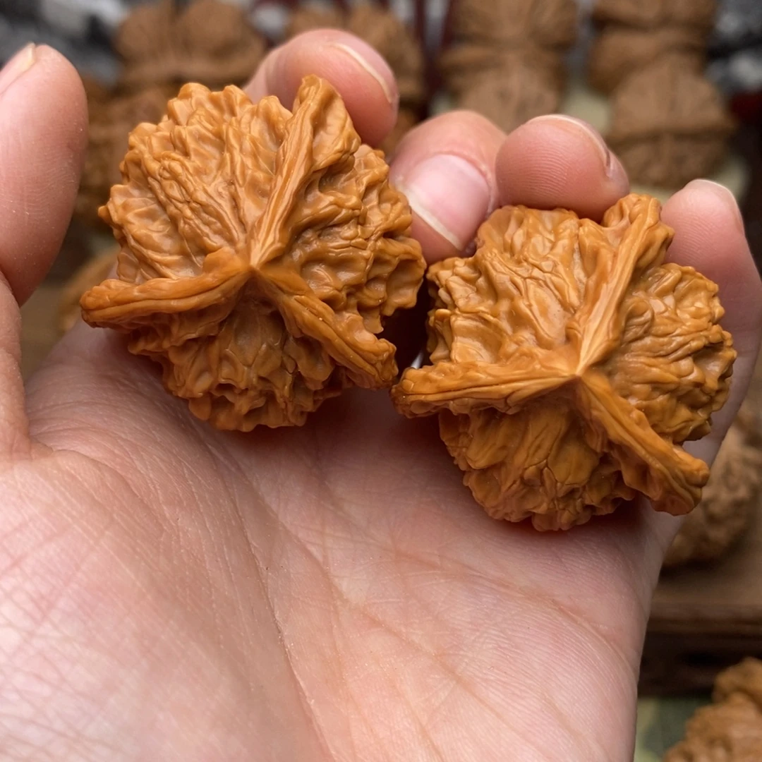 文玩核桃把件292号37盘山