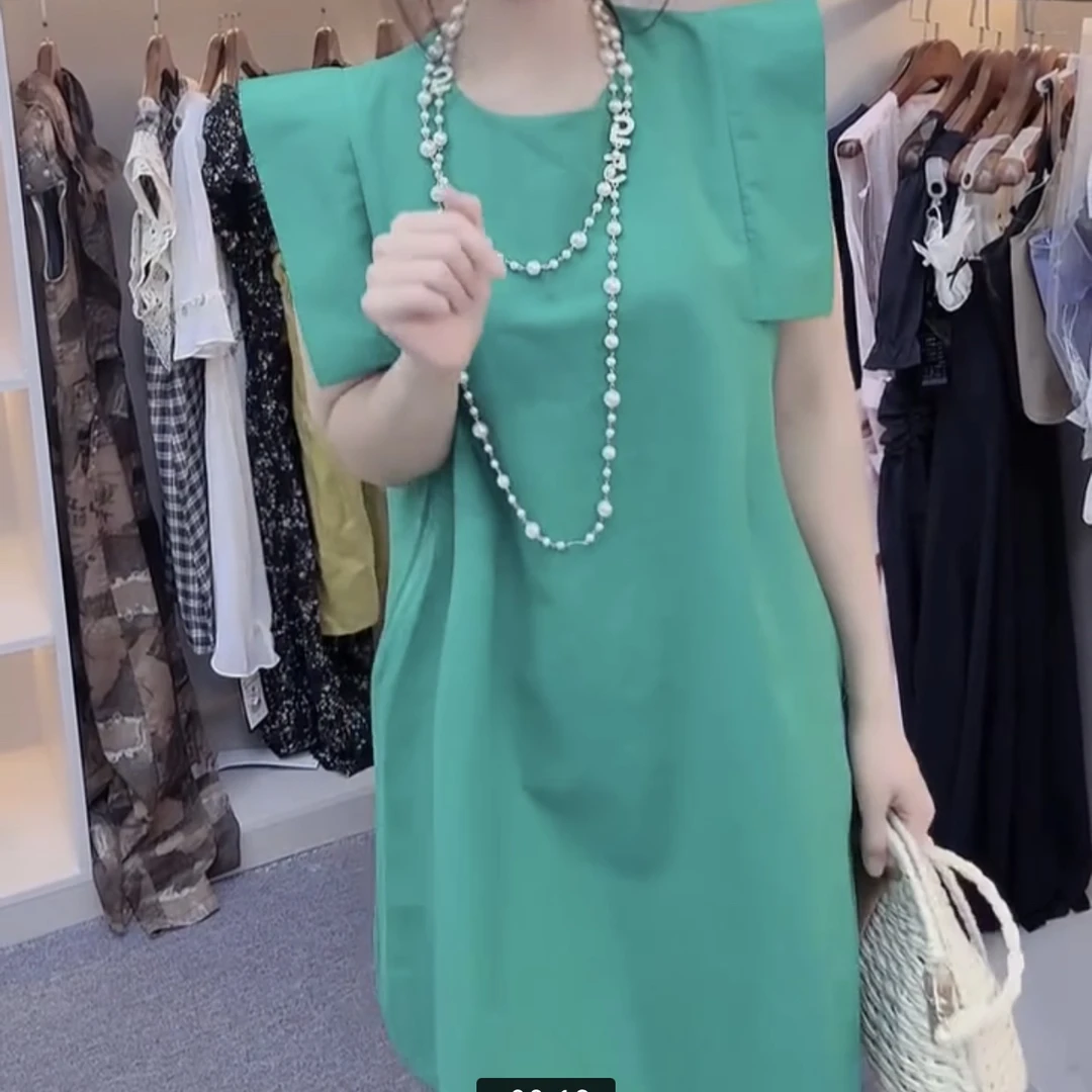 夏季新款赫本风纯色休闲无袖A字连衣裙彰显高级感