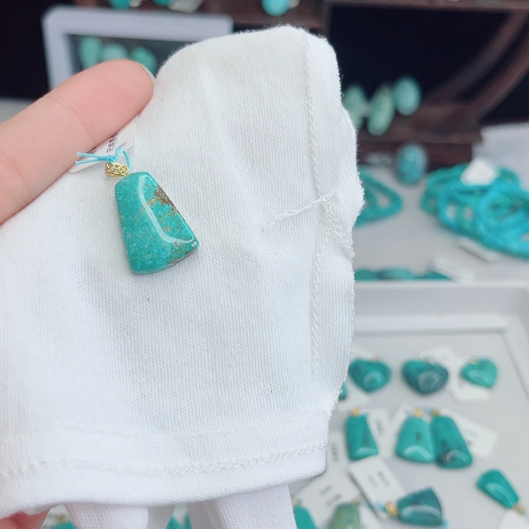 绿松石18K金镶嵌绿松石