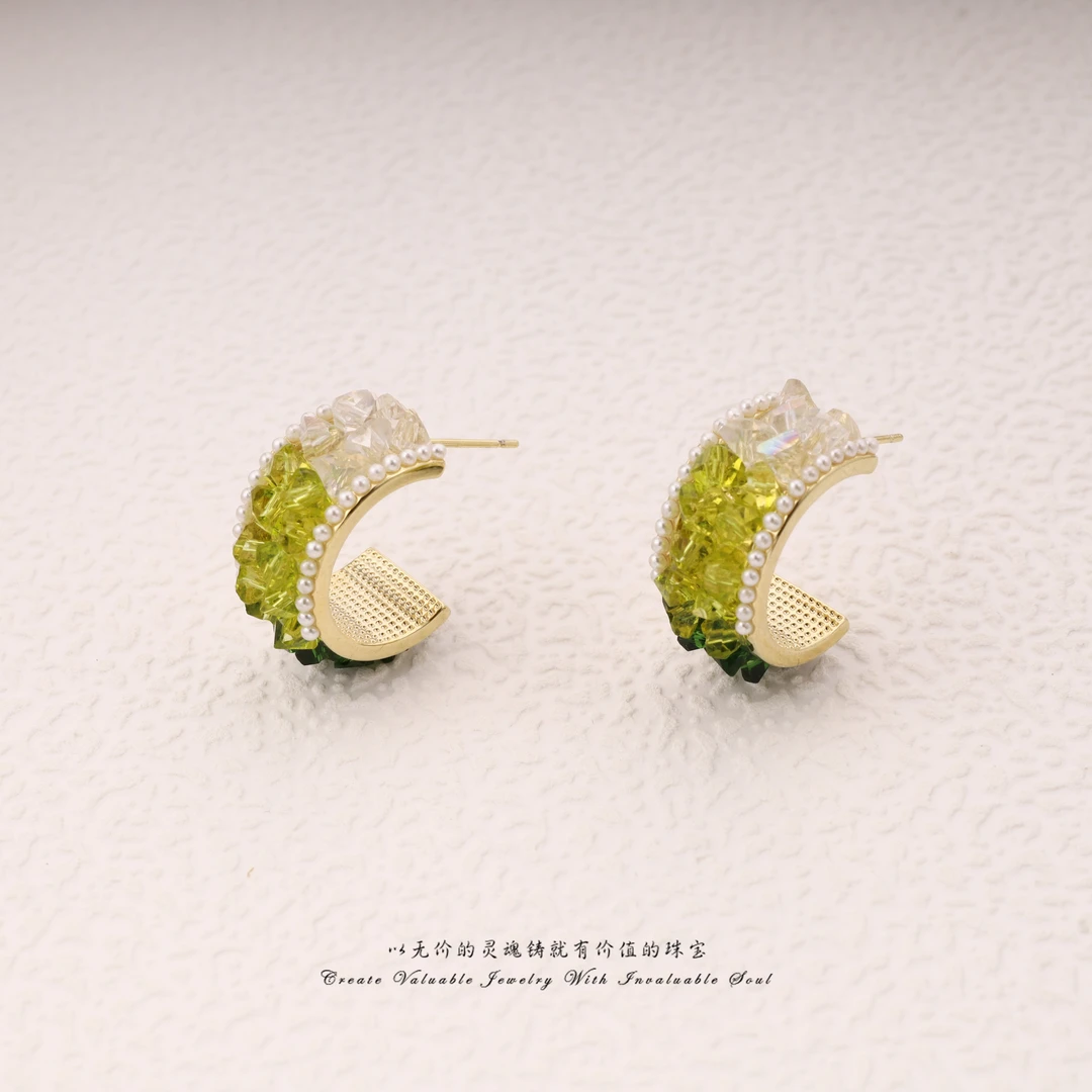 铜合金仿珍珠耳饰 法式森系清新个性轻奢百搭耳环 LSK-C-31264