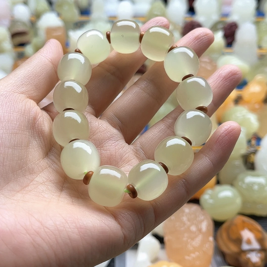 北***狼新疆昆仑山脉山料