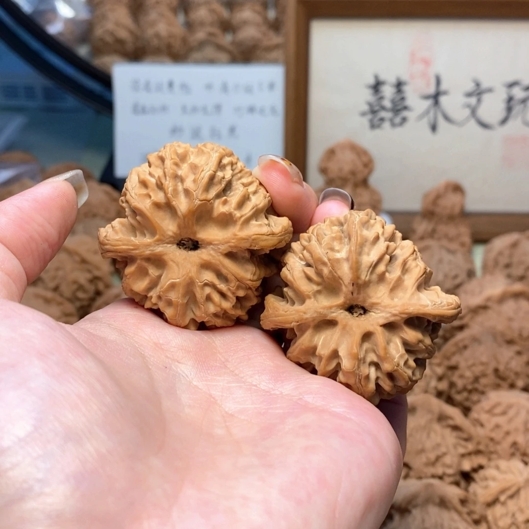 郑***经把件文玩核桃11111111111111111