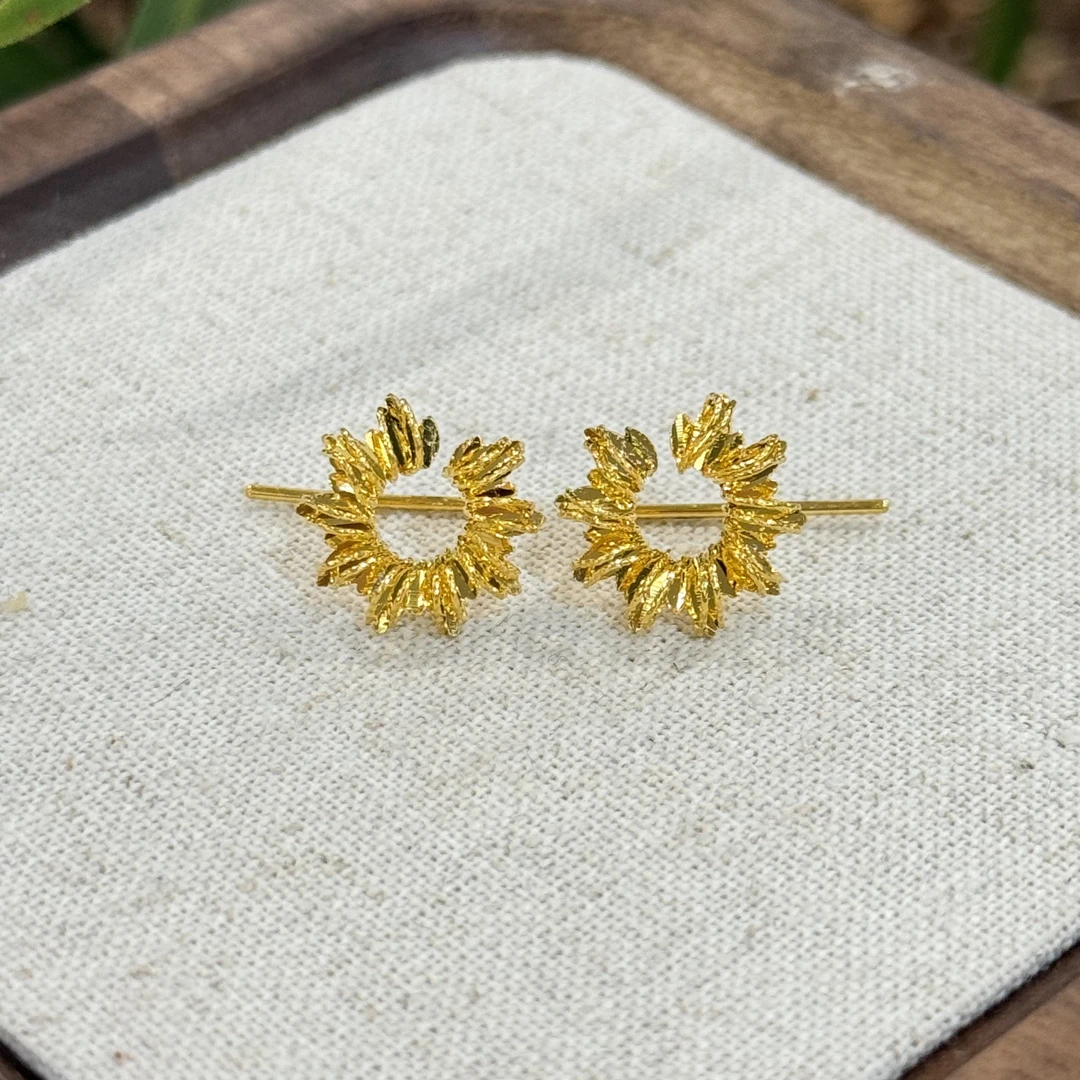 E【小雏菊七字钩 】-足金999精工5耳饰