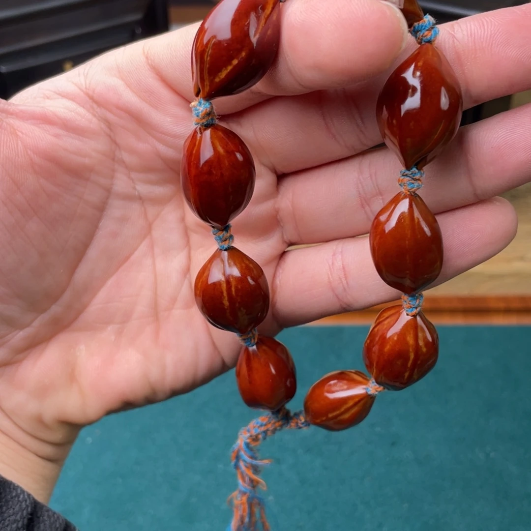 橄榄核吊坠回*诗1.7铁素