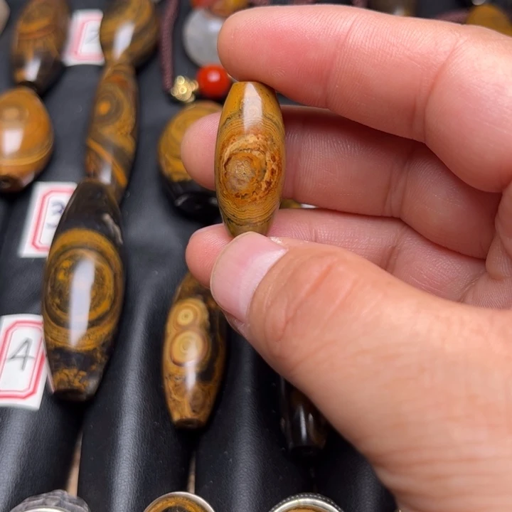 石英质玉珠宝半成品未镶嵌?**?