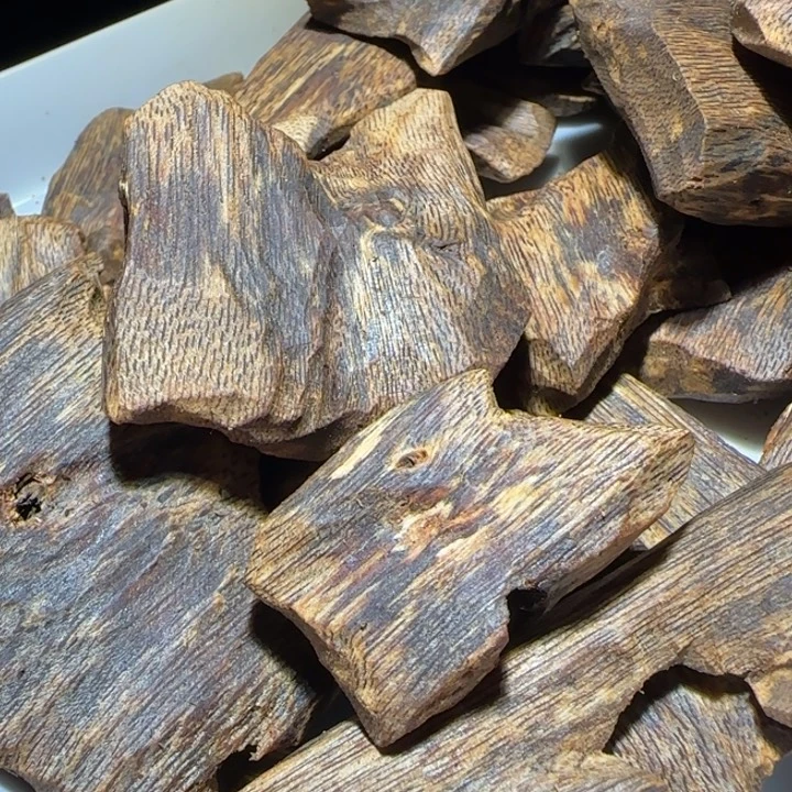 手把件沉香海南老白棋块料100克