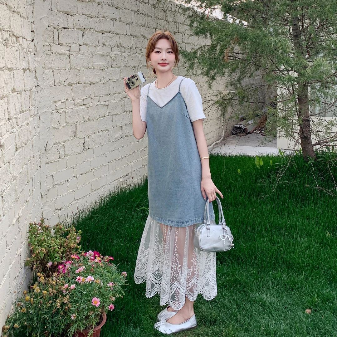 设计感蕾丝拼接假两件牛仔吊带短袖连衣裙女2025夏新款气质两件套