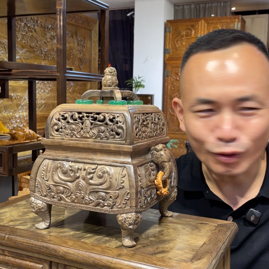 金丝楠阴沉金丝楠香炉