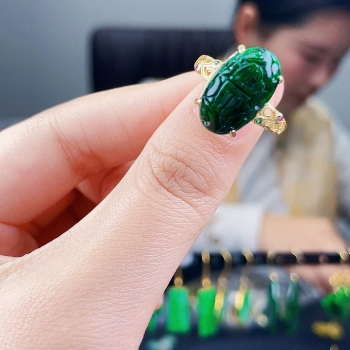 翡翠戒指银S925镶嵌饰品