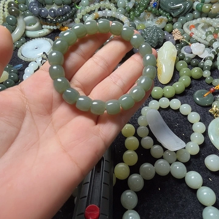 和田玉未镶嵌手串10