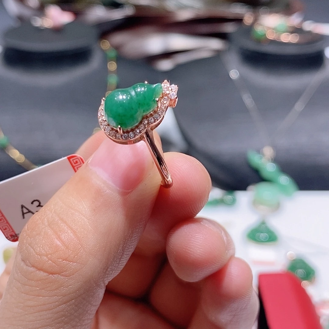 独山玉银S925镶嵌吊坠