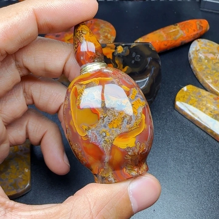 玛瑙/玉髓战国红玛瑙未镶嵌亿**成