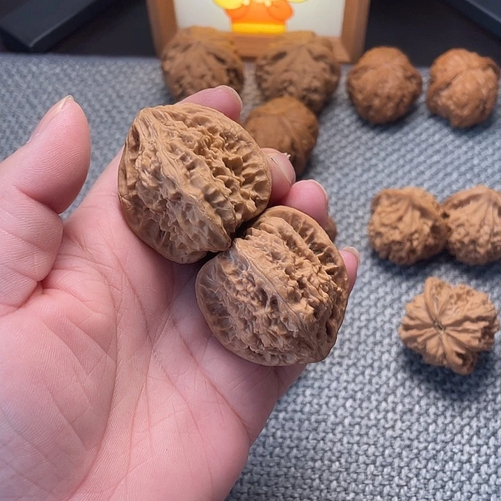 把件文玩核桃小众马蹄
