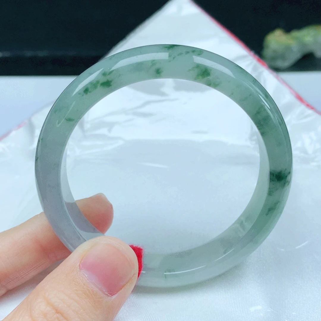 未镶嵌手镯翡翠52